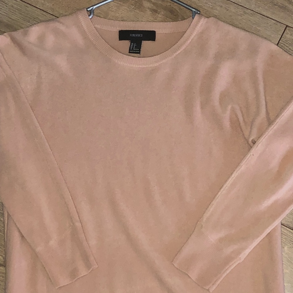 F21 Blush acrylic round neck sweater - Picture 5 of 8